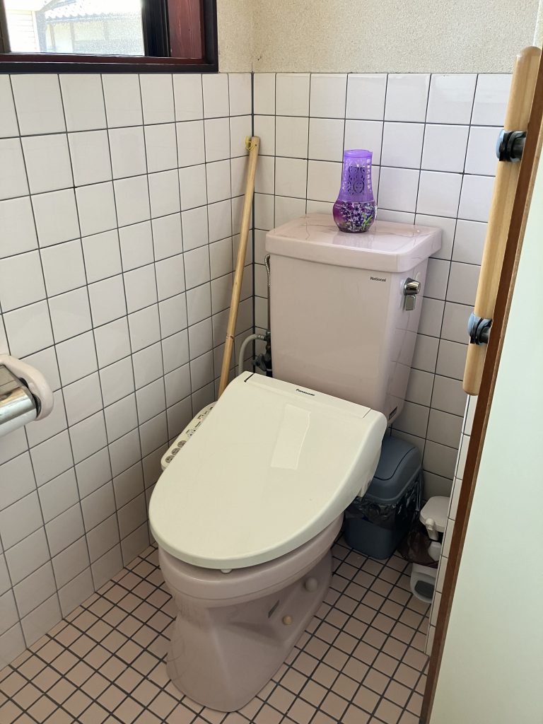 砺波市/お手入れのしやすさとトイレ内収納へのこだわり。どちらも叶えたトイレ改装工事【10226】